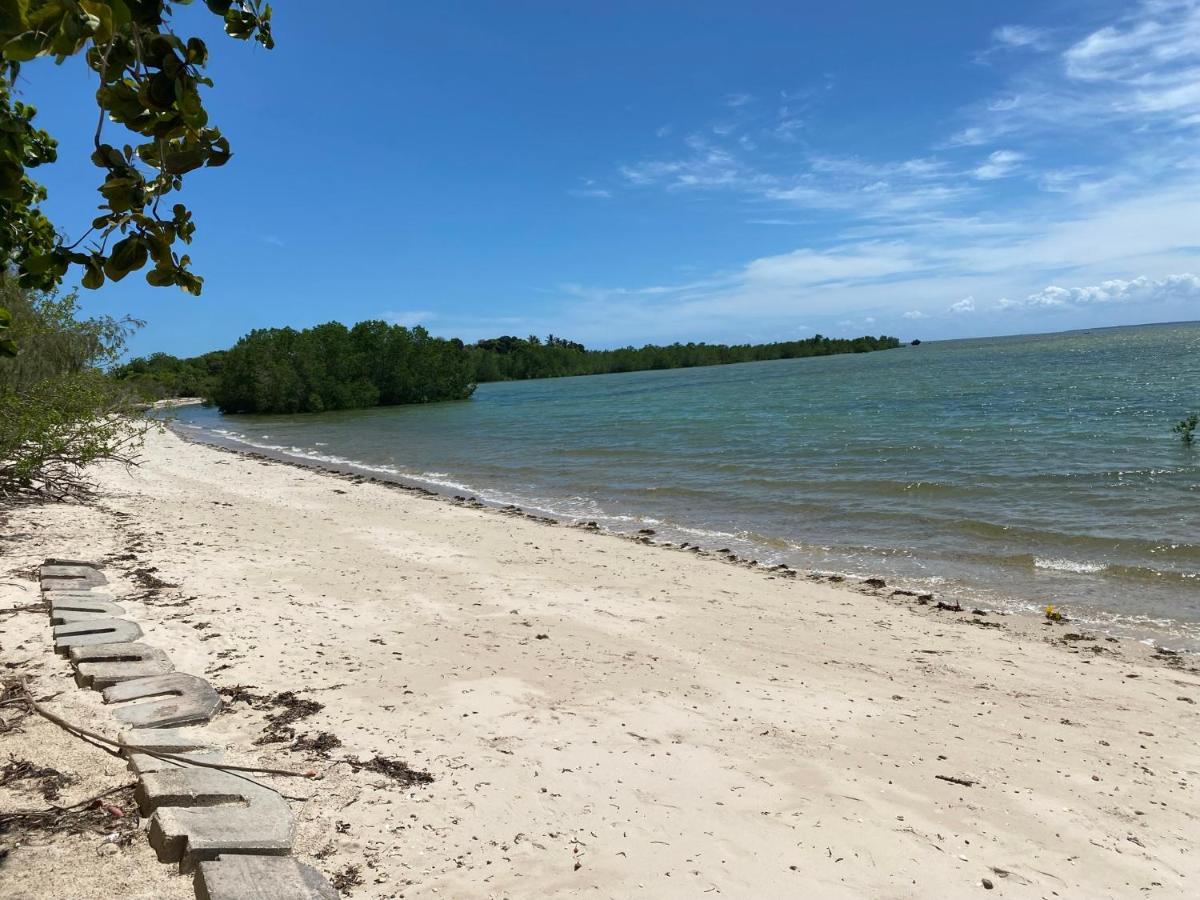 Menai Bay Beach Bungalows Unguja Ukuu Buitenkant foto