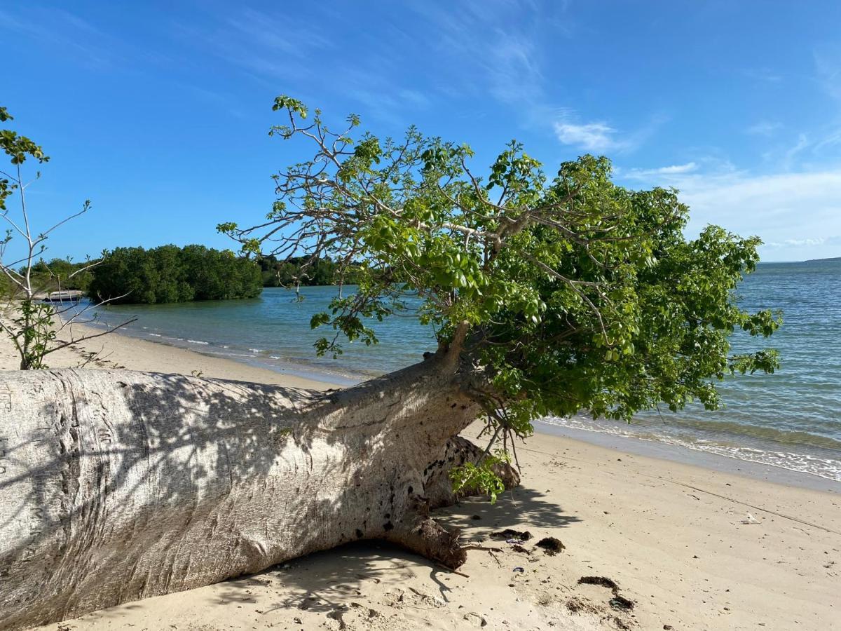 Menai Bay Beach Bungalows Unguja Ukuu Buitenkant foto