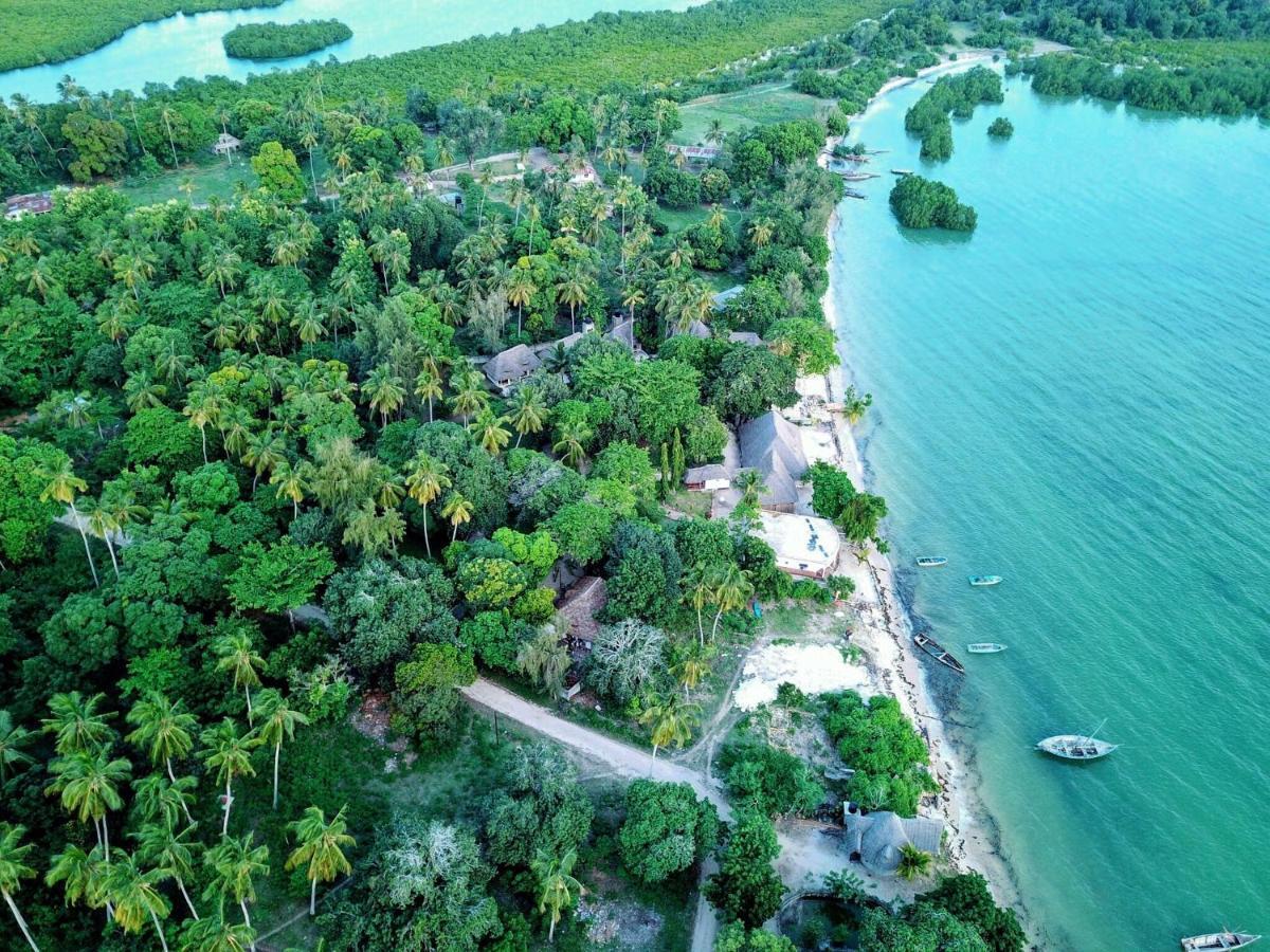 Menai Bay Beach Bungalows Unguja Ukuu Buitenkant foto